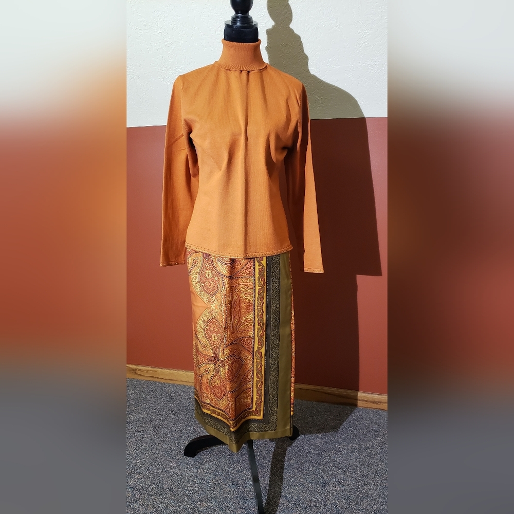 Silk Sweater & Skirt set